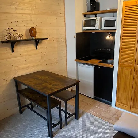 Apartamento La Foux D'allos, 20m2, Loggia, 5 Personnes Allos